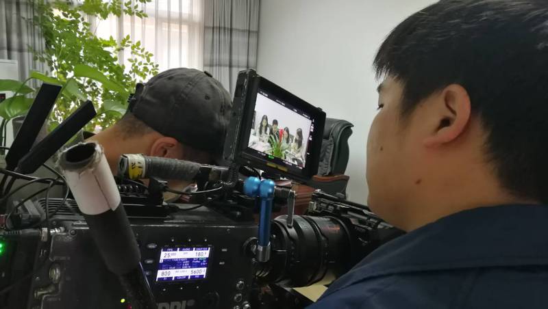 用镜头讲好产品故事！东河区产品视频拍摄公司让冰冷商品拥有温度与灵魂